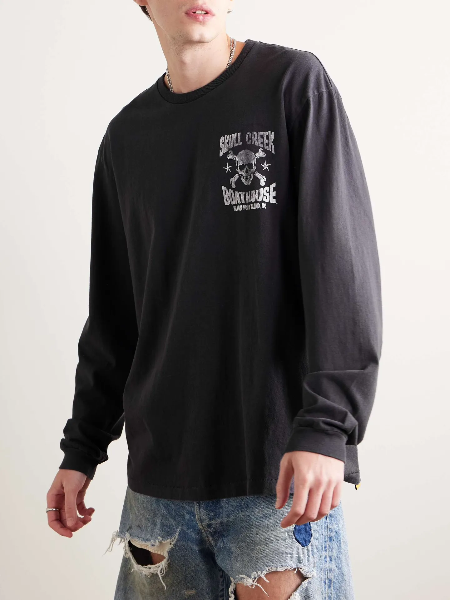 GALLERY DEPT. SKULL CREEK L/S TEE/BLK Glitter skull surf long sleeves, washed black S-XL, genuine development, correct version, garment dyed, washed and distressed, printing has a full sense of distress